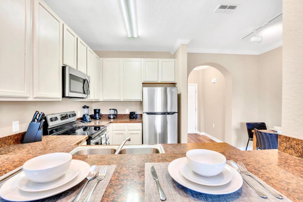 2Br Condo - W Hot Tub & Pool - Near Disney Orlando Luaran gambar